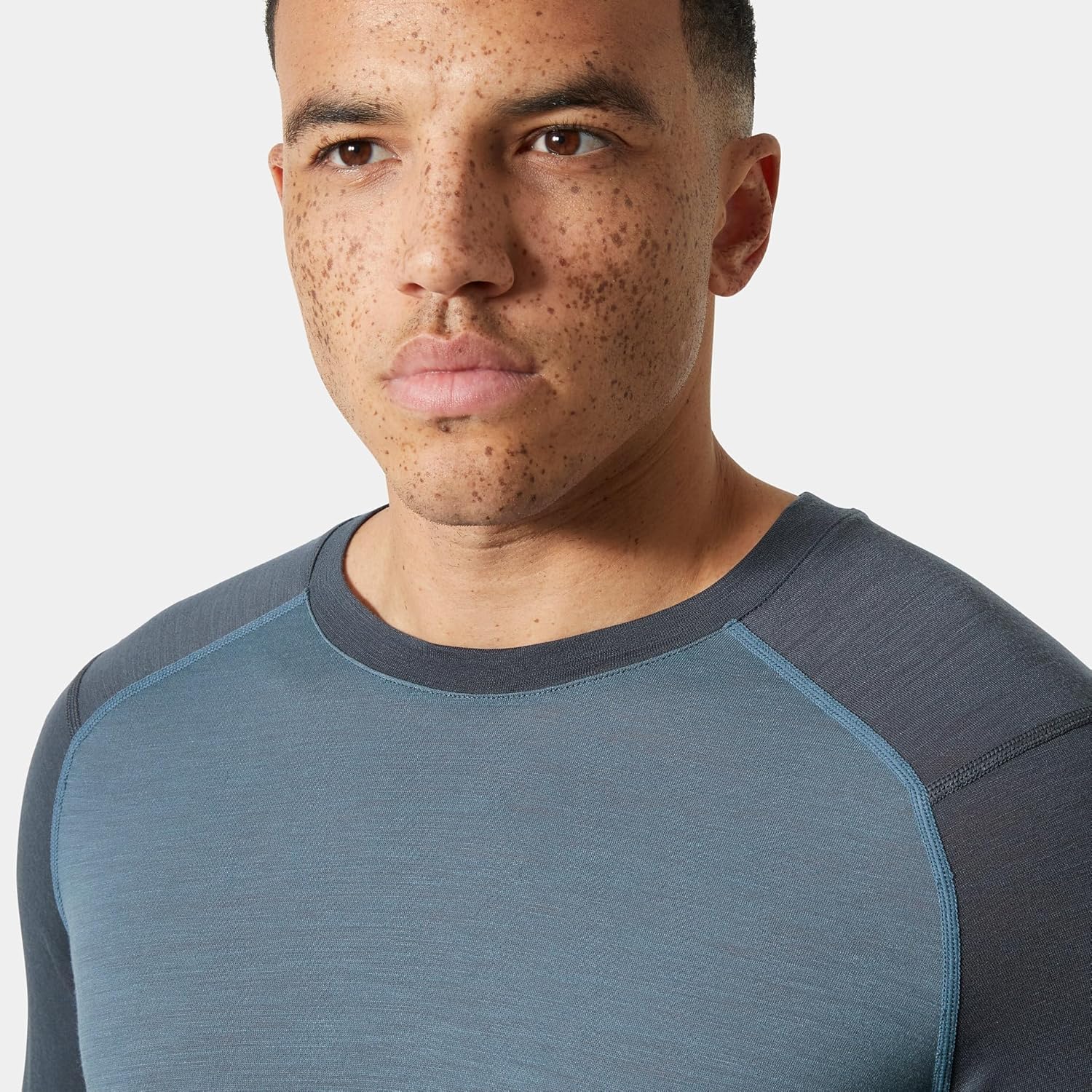 Helly-Hansen HH Durawool Crew LS Men's T-Shirt - Premium Sportswear, Breathable Long Sleeve, Ideal for Outdoor Activities - Image 5