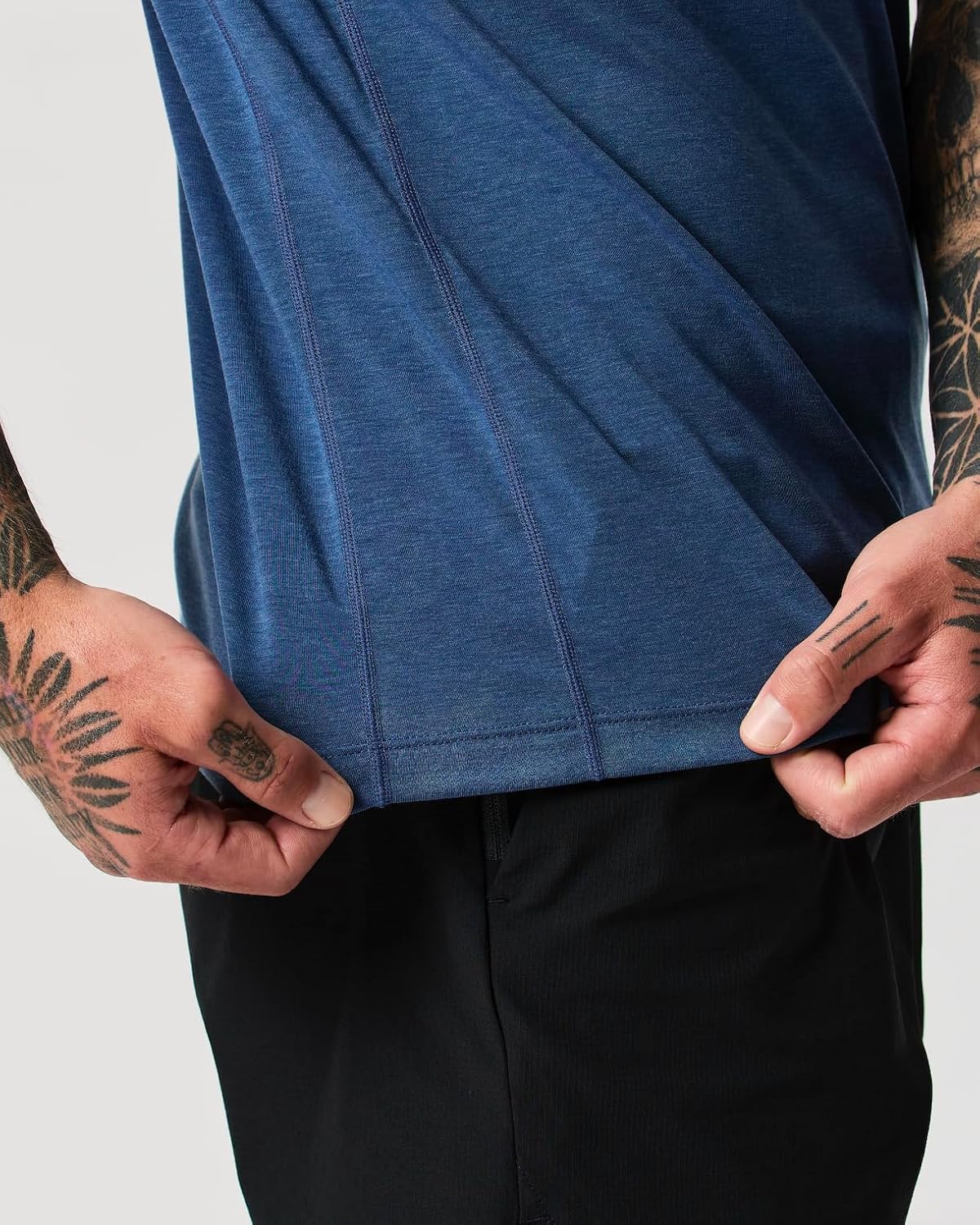 Huckberry Wellen Sol Performance T-Shirt, Mens Workout Shirt - Image 7